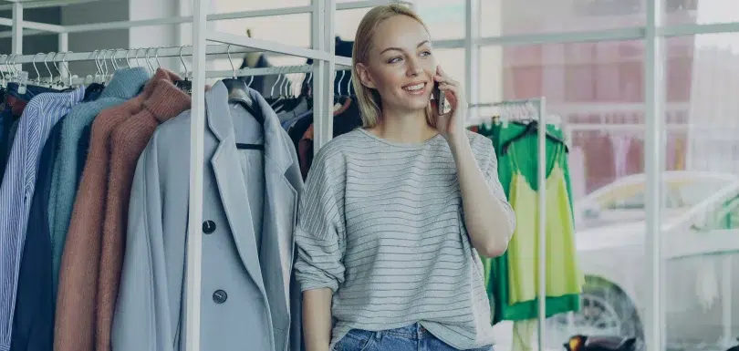 business phone system,3CX vs RingCentral, hosted PBX, SIP trunking, VoIP for business